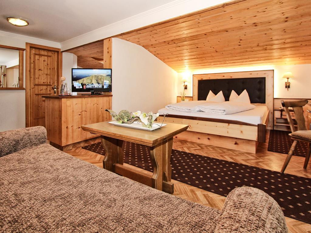 Alpenhof Pitztal Hotel Sankt Leonhard im Pitztal Kültér fotó
